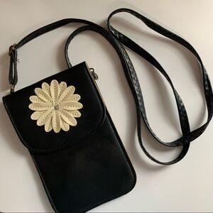 Floral Smartphone Crossbody